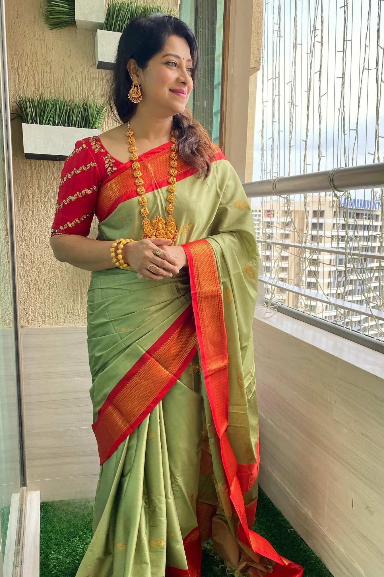 Best New Color Pure Kanjivaram Silk Saree with Contrast Border