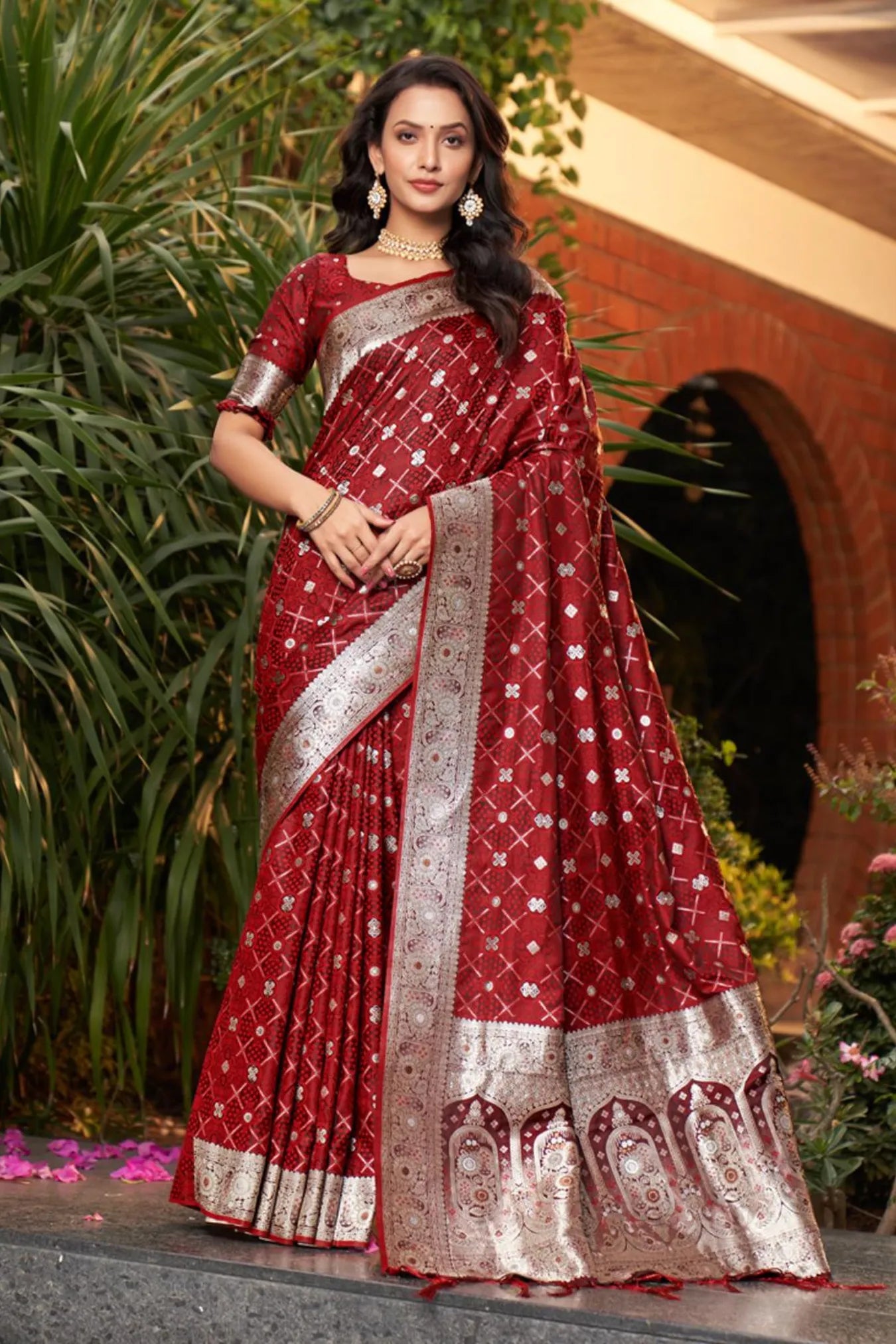 Red Traditional Wedding Wear Silk Saree With Blouse Piece