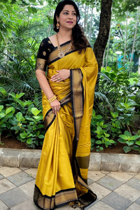 Pure Kanjivaram Silk Saree With Contrast Border