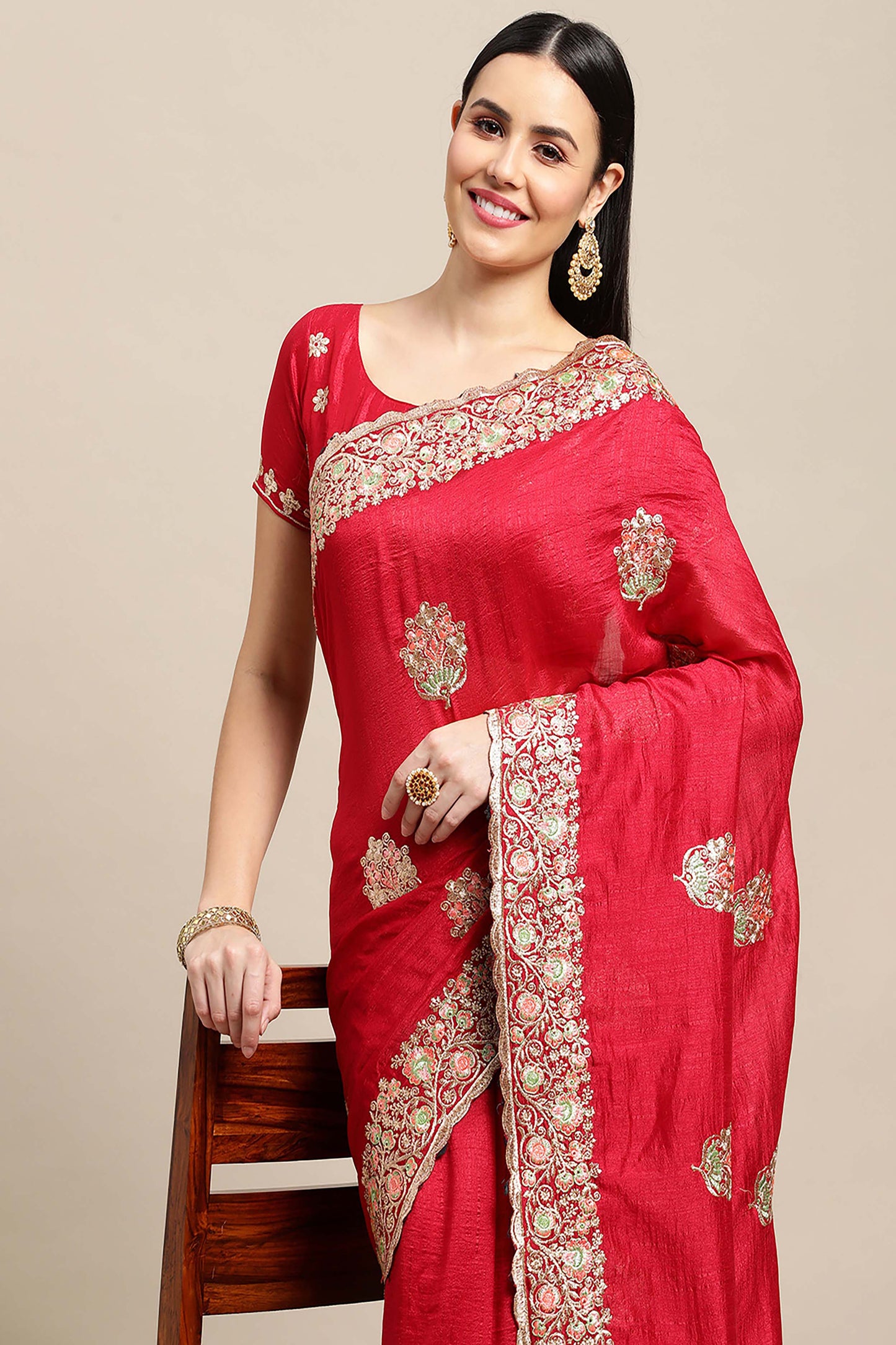 Warthy Ent Pink Silk Embroidered Saree With Unstitched Blouse