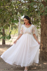 EthnicWear WeddingWear PartyWear DesignerWear IndianWear Dresses.