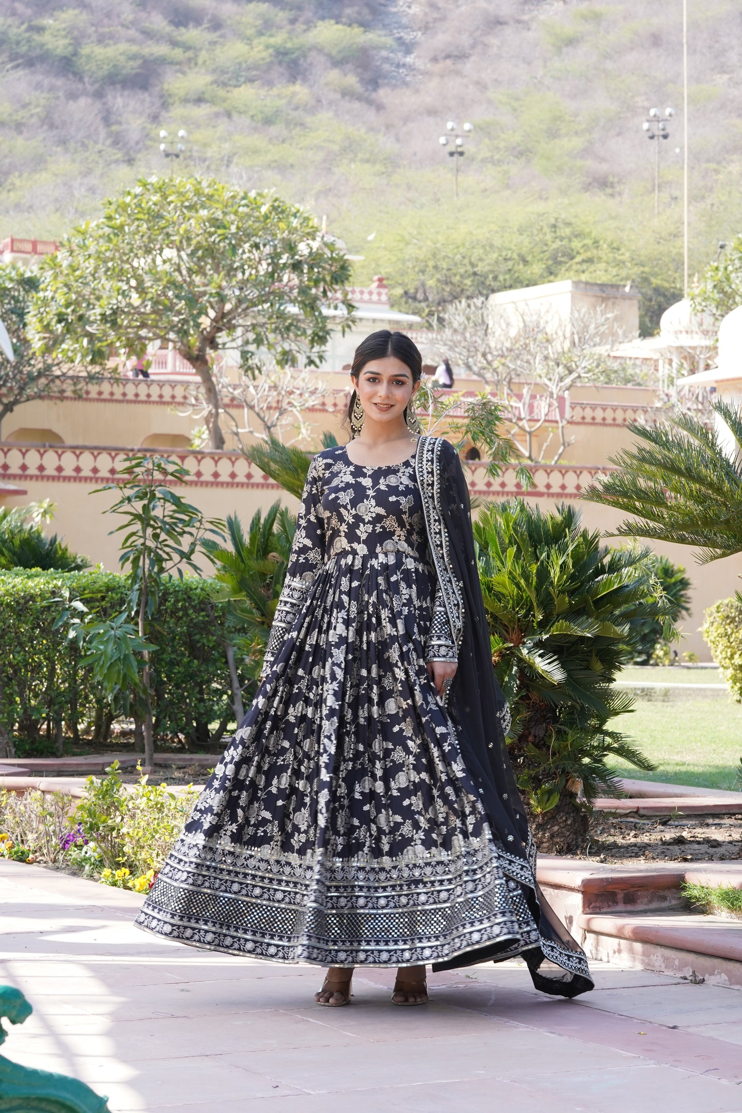 Designer Party Wear Anarkali Suit for Upcoming Wedding/Party/Festivals