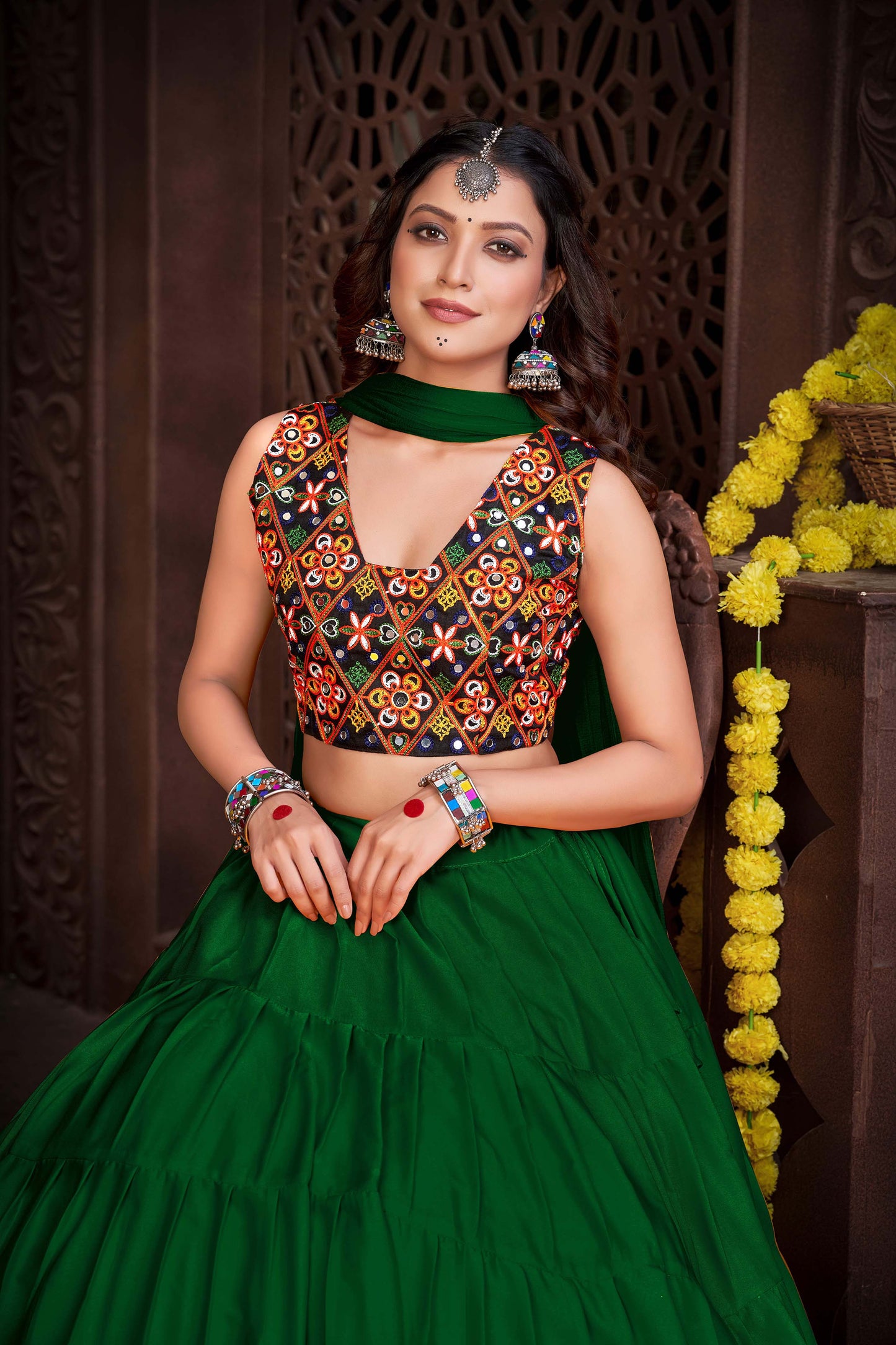 Gujarati Navratri  Lehenga Choli With Dupatta Set for Garba