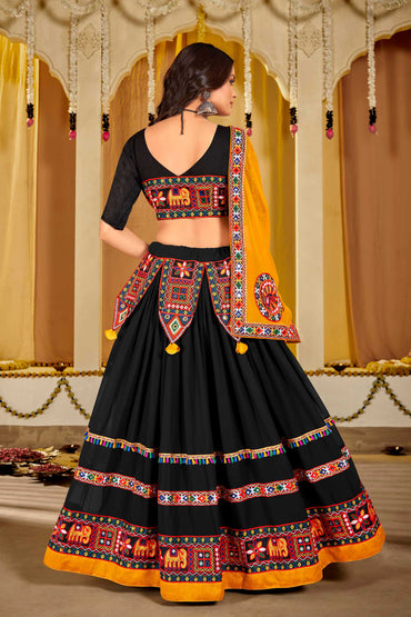 Navratri Lehenga Choli with Dupatta Set