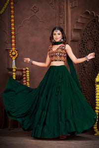 Gujarati Navratri  Lehenga Choli With Dupatta Set for Garba