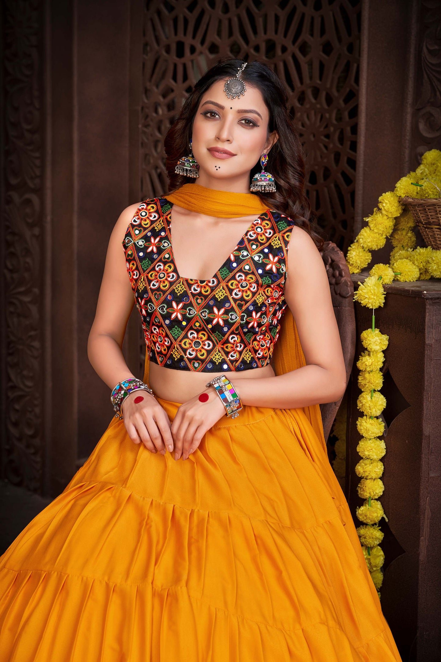 Gujarati Navratri  Lehenga Choli With Dupatta Set for Garba