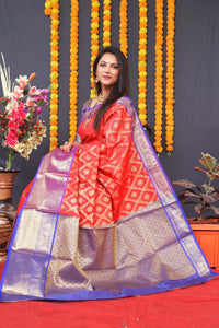 Elegant Kanchipuram Handloom Silk Saree in White with Matching Blouse Piece