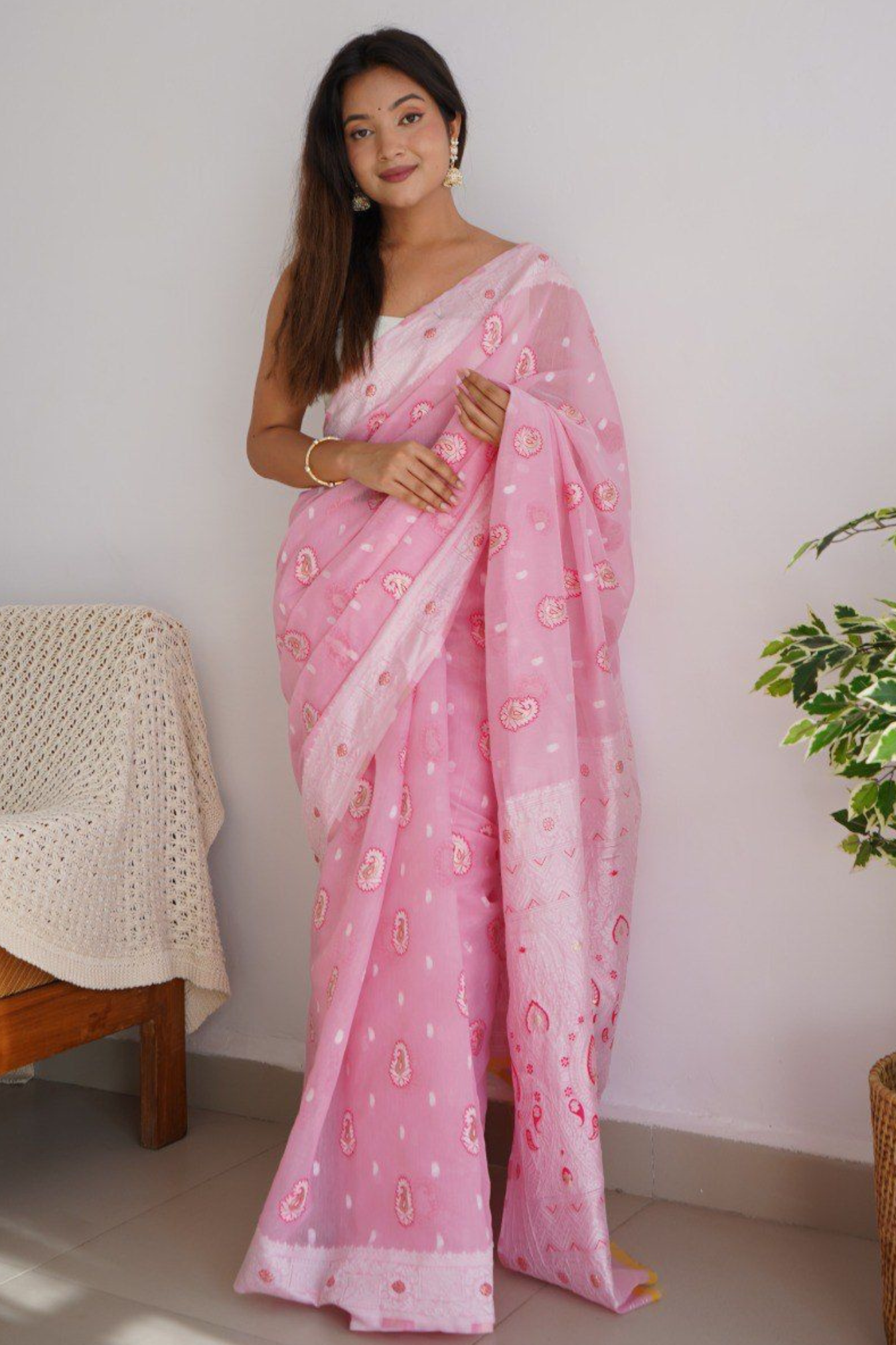 Jacquard Woven Cotton Linen Silk Saree With Blouse Piece