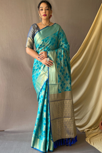 Meenakari Woven Patola Silk Saree With Blouse Piece